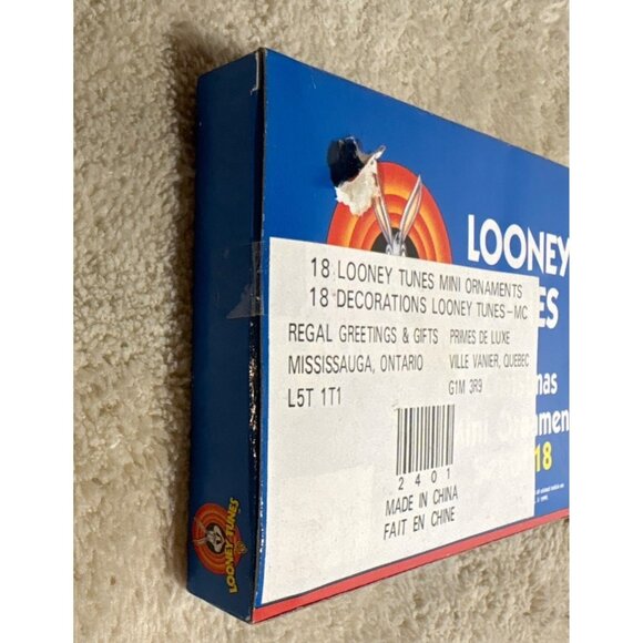 Looney Tunes Mini Christmas Ornaments Set Of 16 Tweety Taz Bugs Sylvester 1/2" - Picture 9 of 11